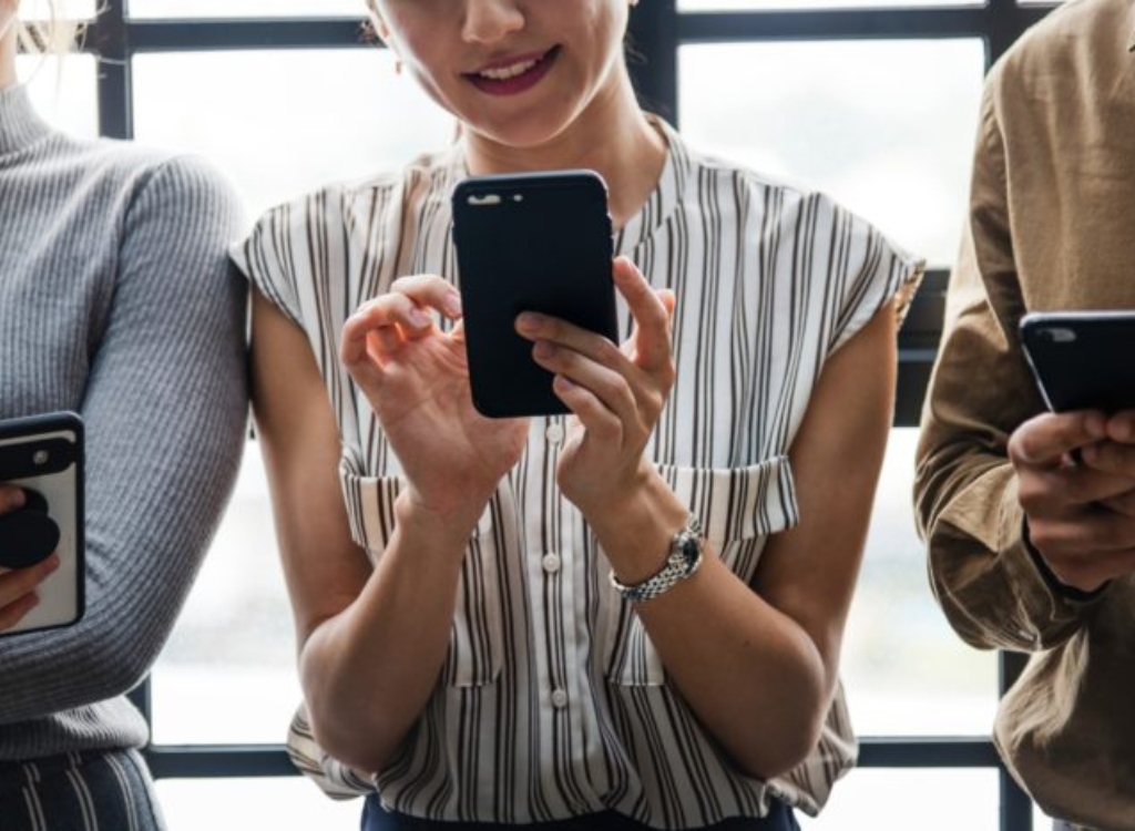 Deals & Buyer’s Guides – Your Smart Path to Tech Savings